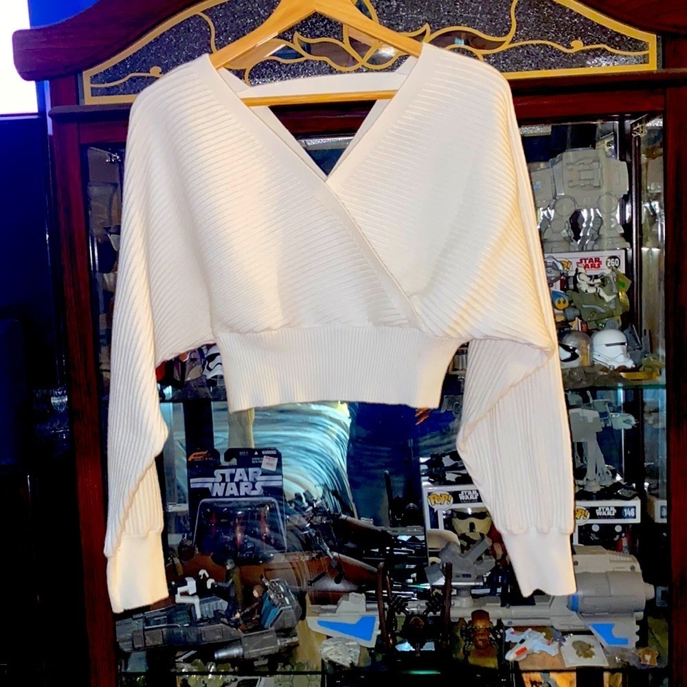 Forever 21 medium long sleeve sweater